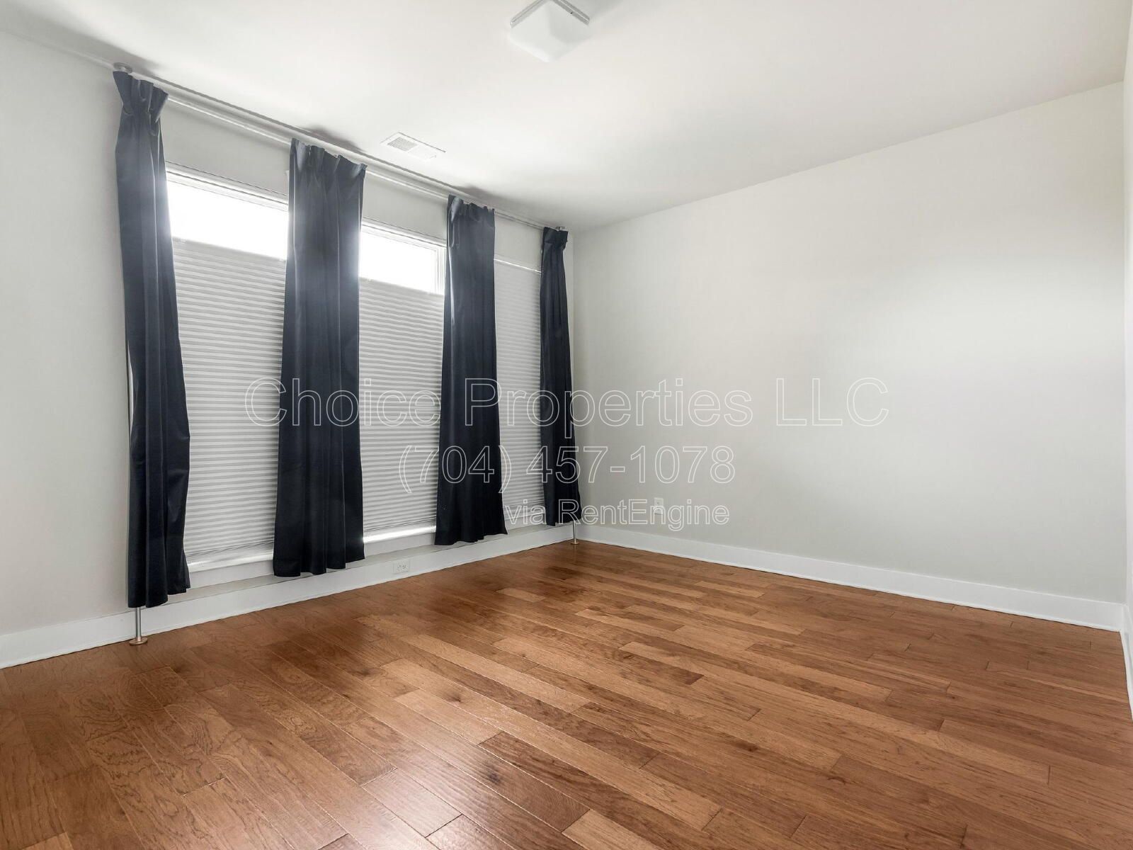 Gallery Image 37