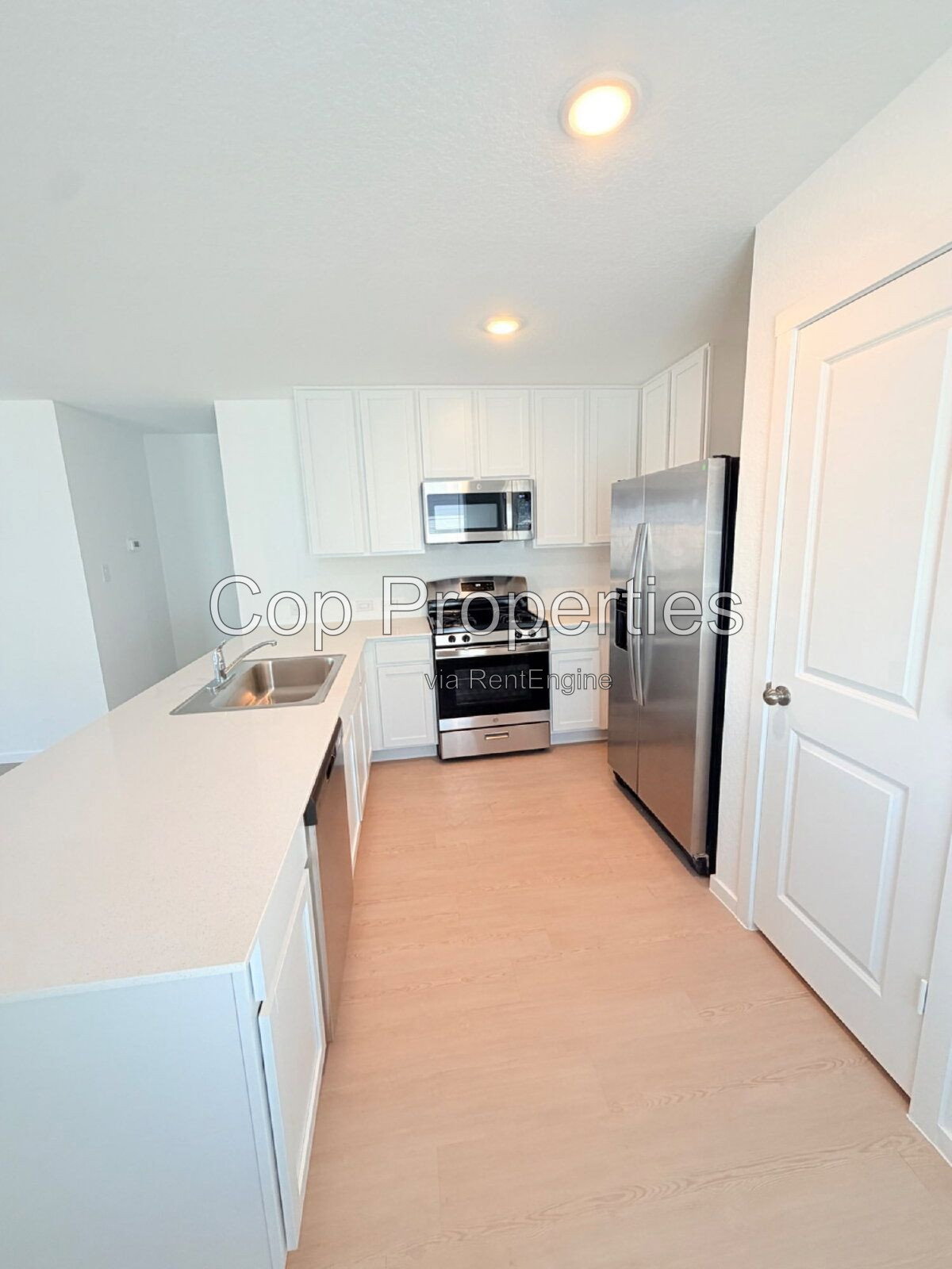 Gallery Image 13