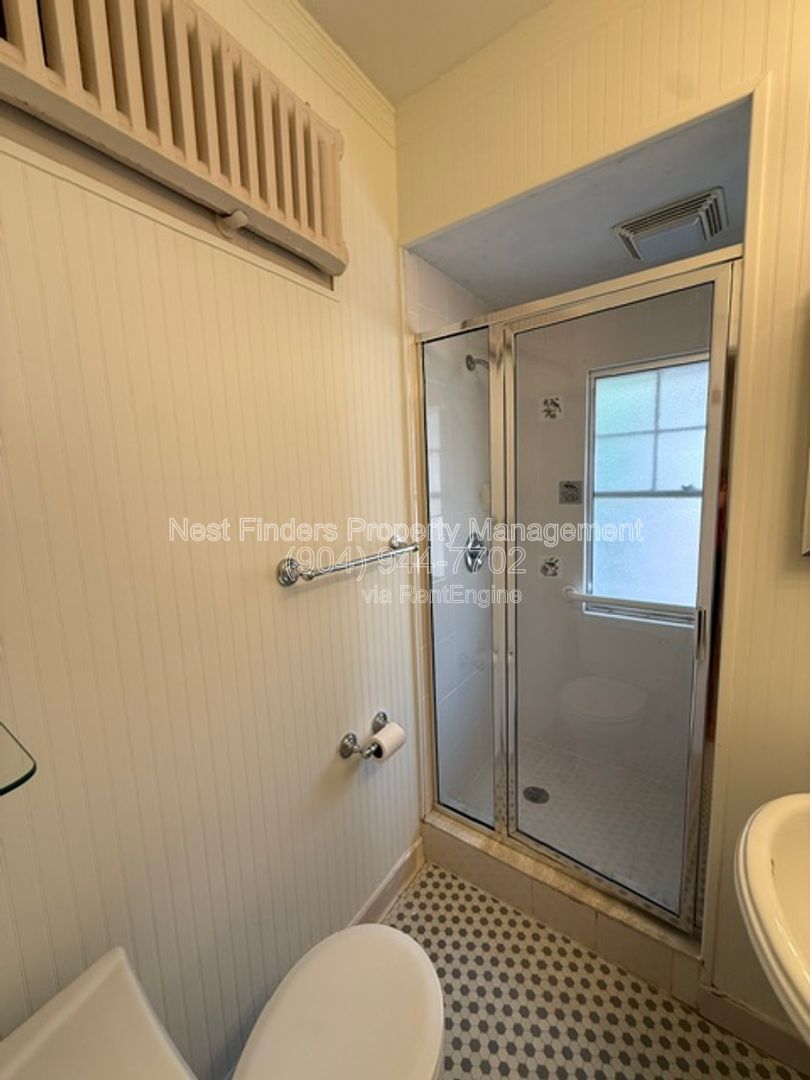 Gallery Image 20
