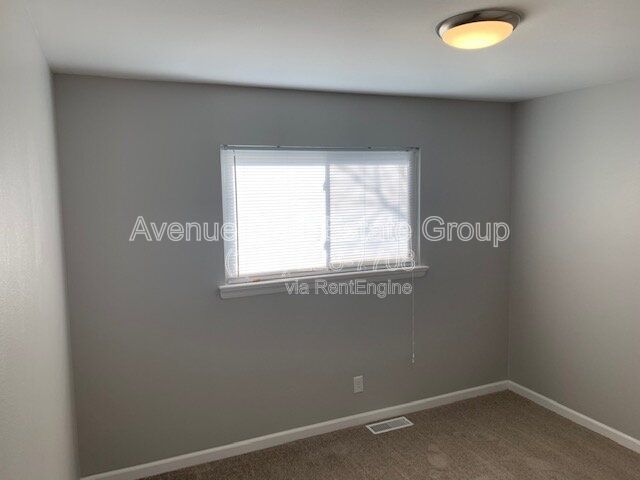 Gallery Image 16