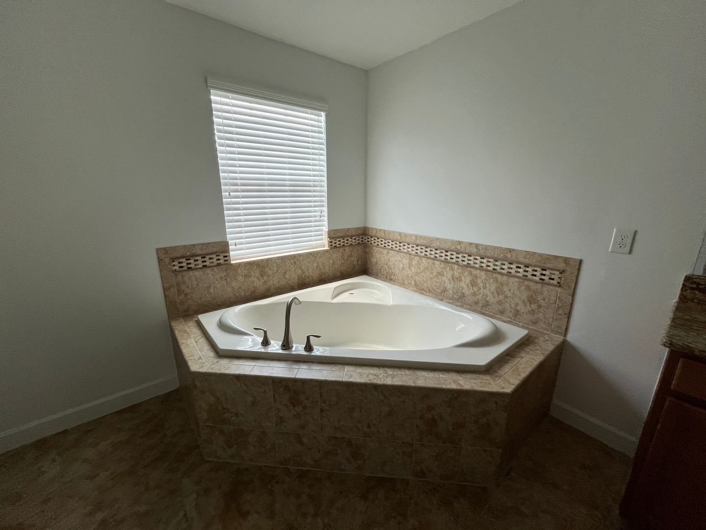 Gallery Image 19