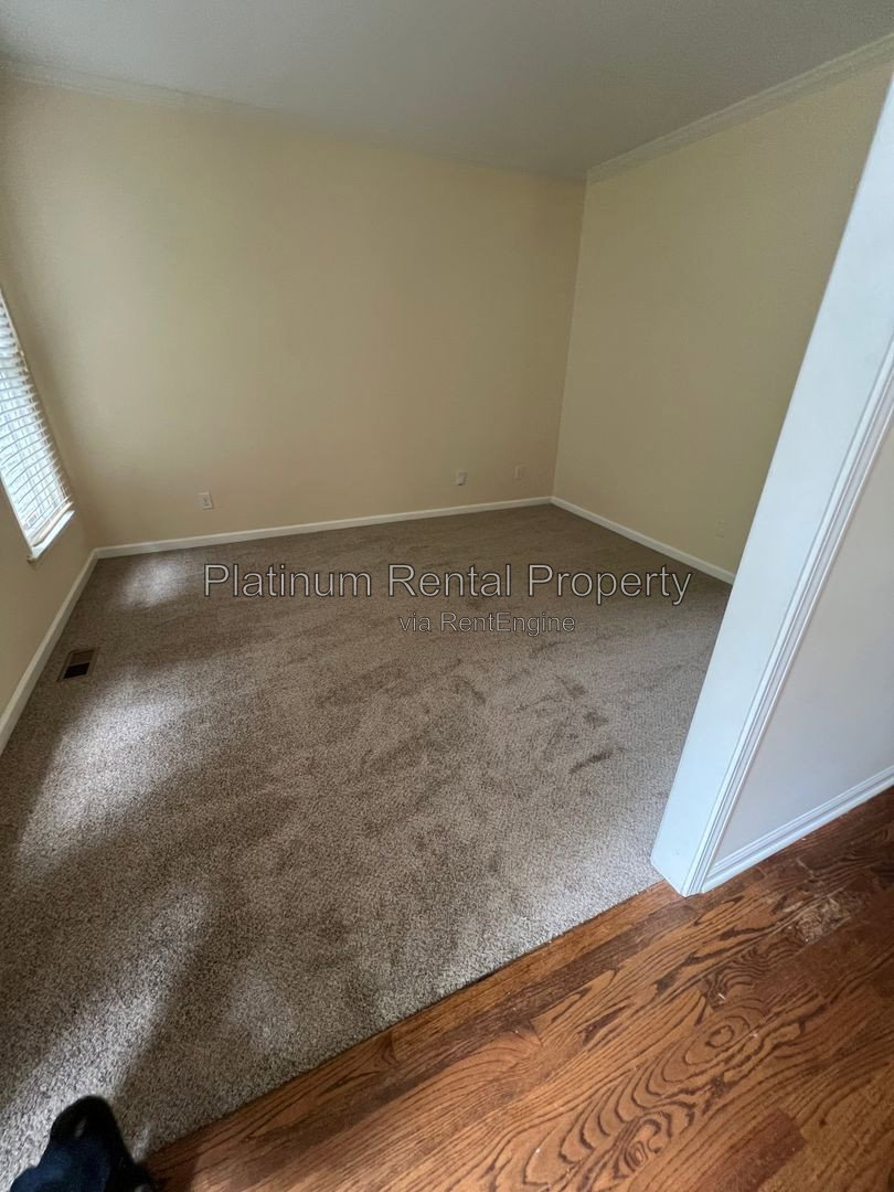 Gallery Image 69