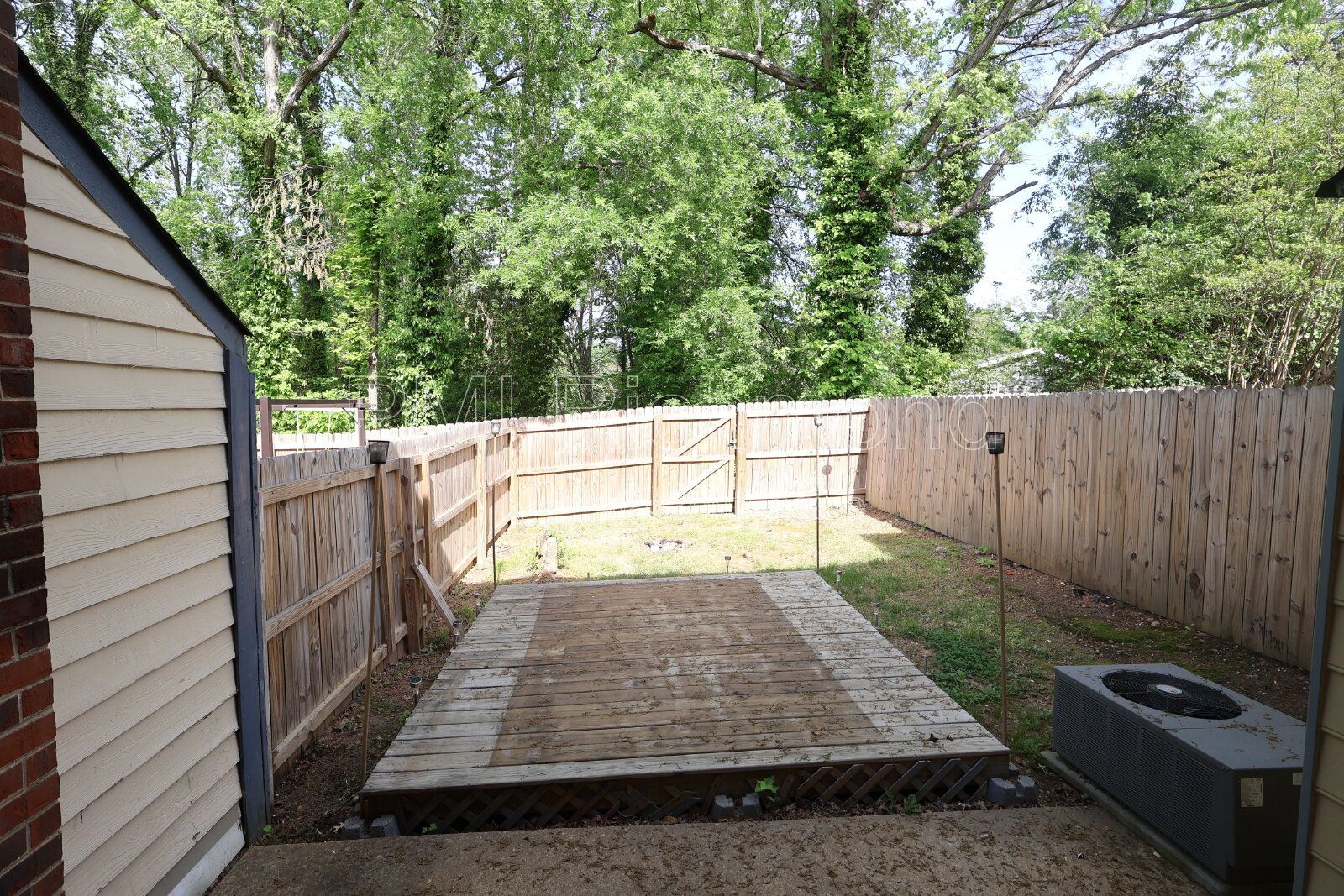 Gallery Image 14