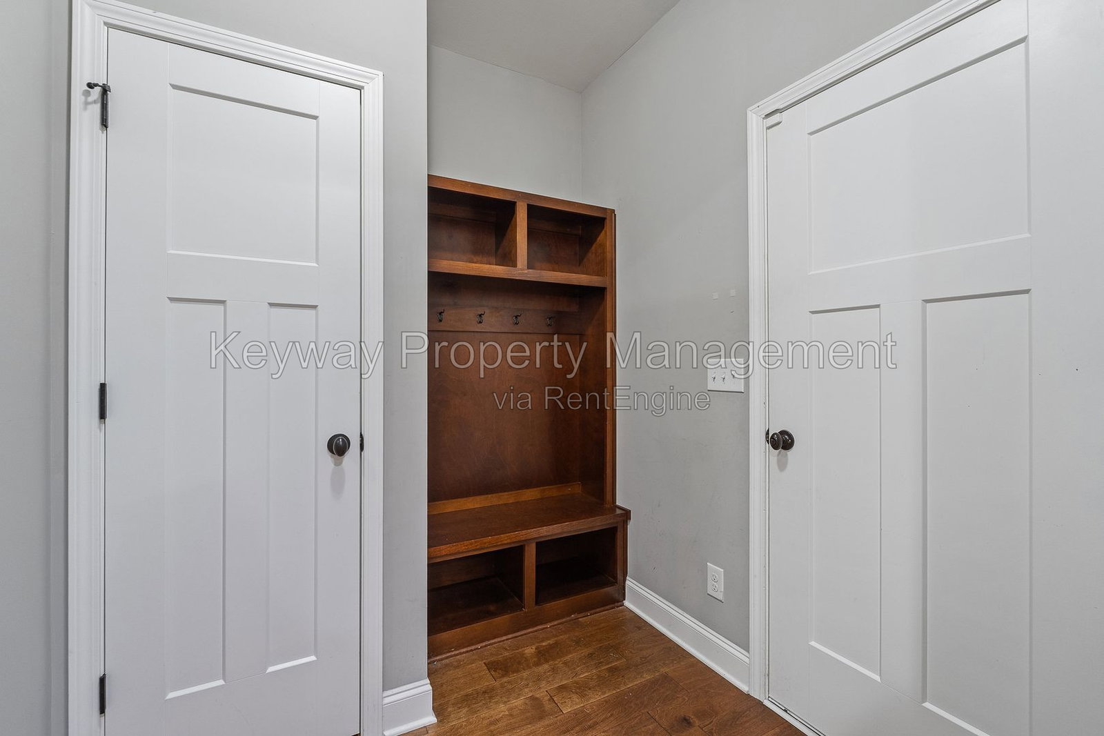 Gallery Image 13