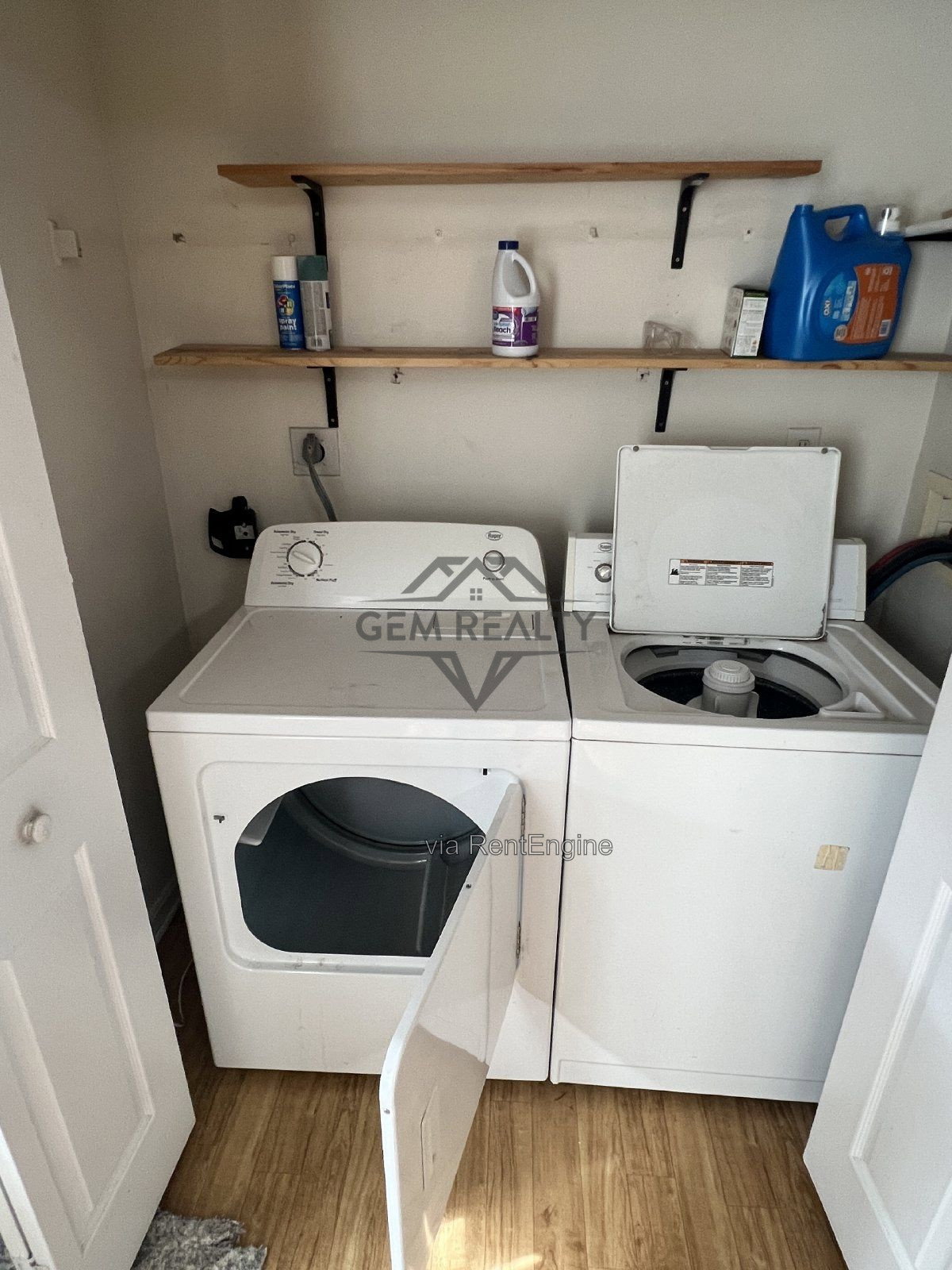 Gallery Image 22