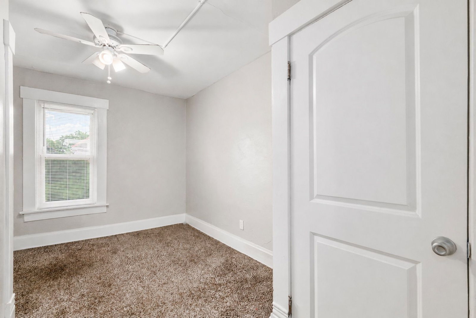 Gallery Image 16