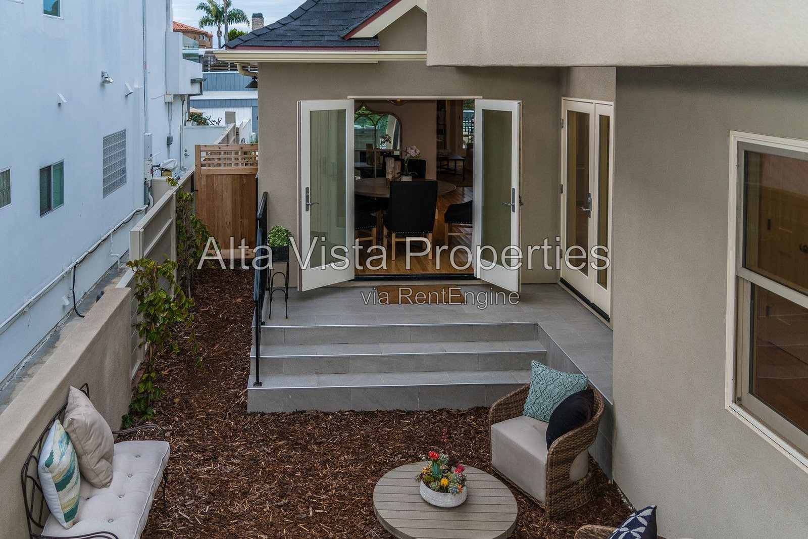 Gallery Image 19