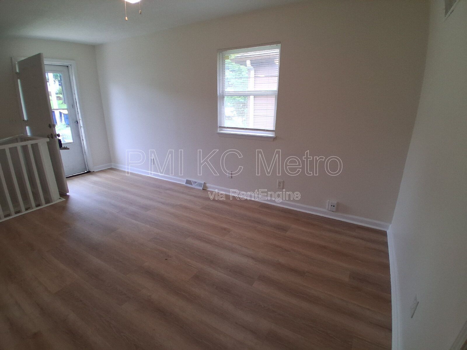 Gallery Image 19