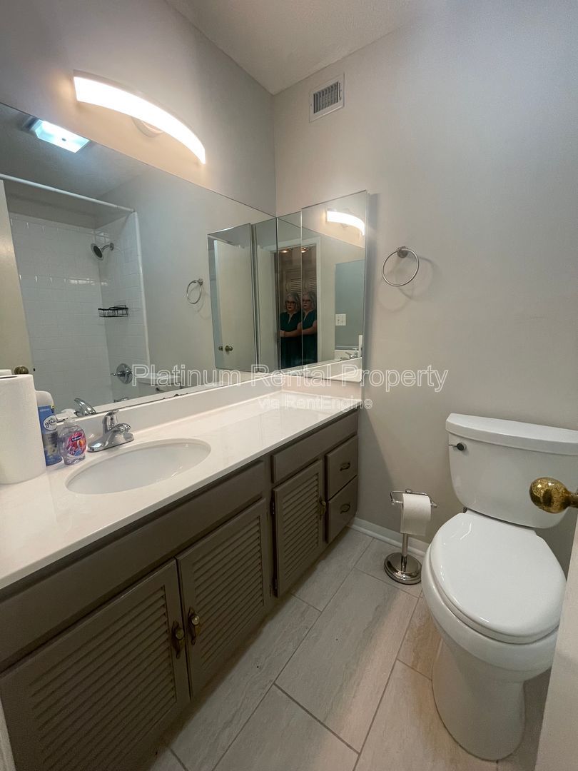 Gallery Image 30
