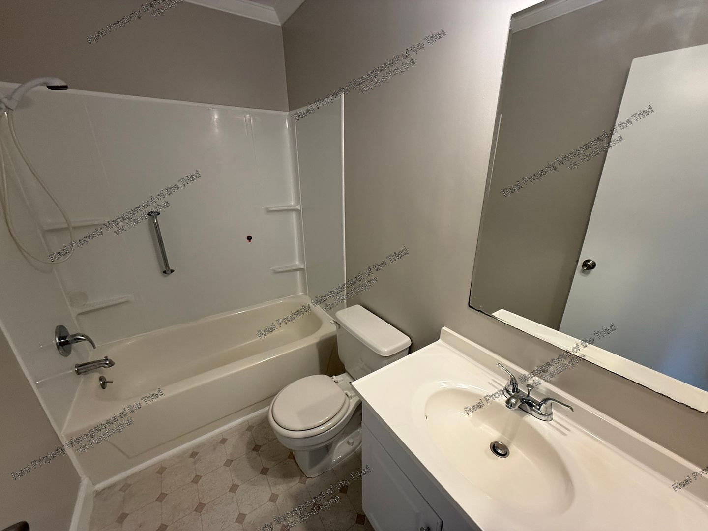 Gallery Image 9