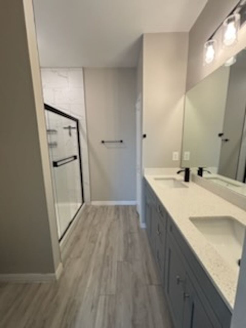 Gallery Image 16