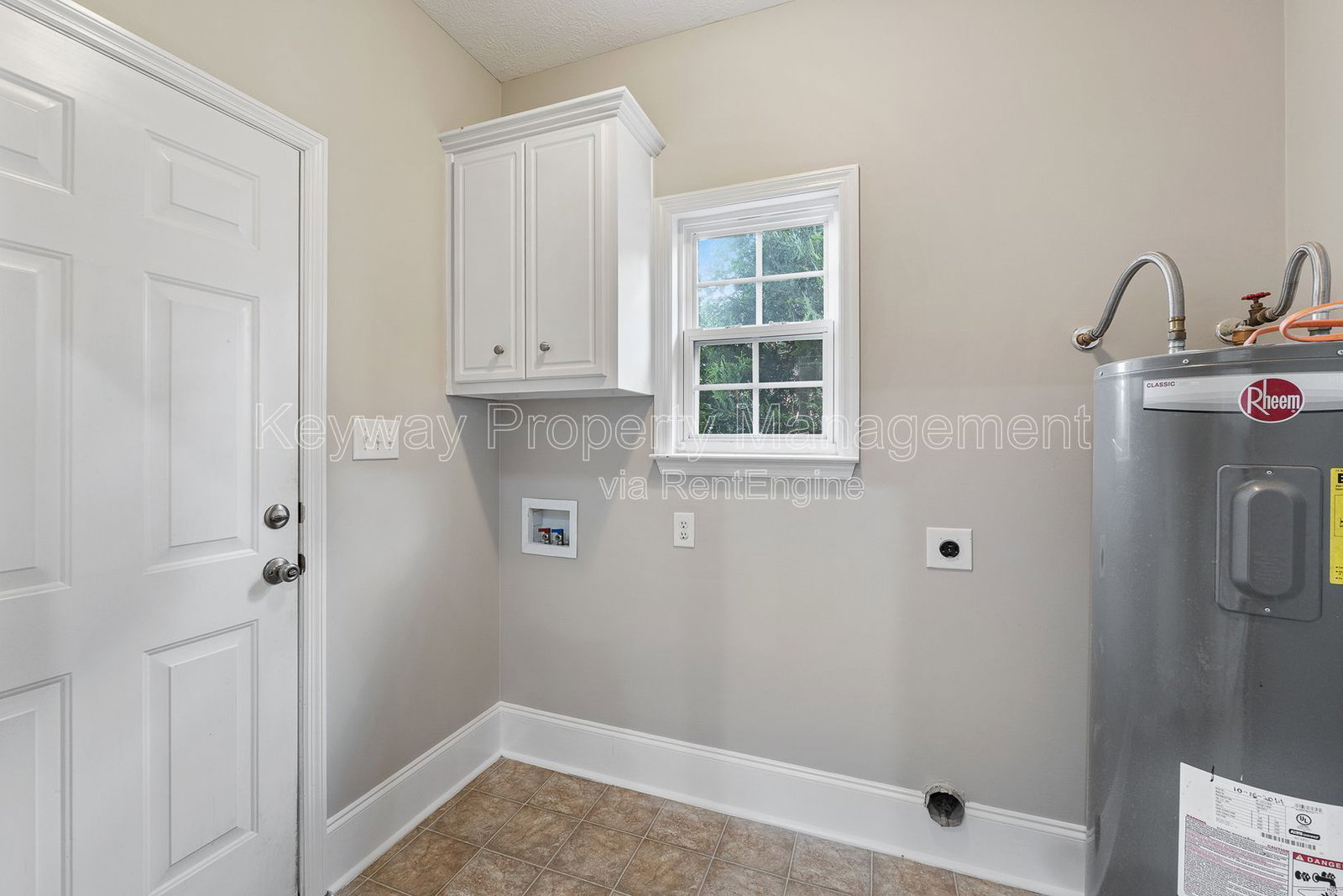 Gallery Image 17