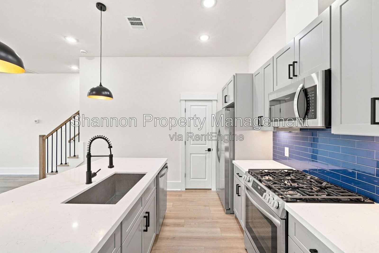 Gallery Image 14