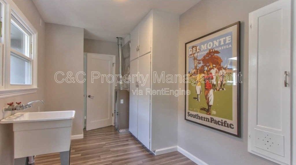 Gallery Image 18