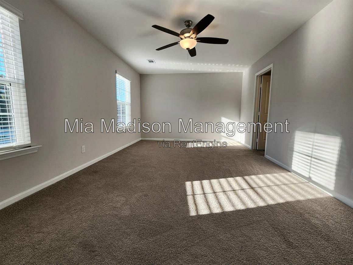 Gallery Image 16
