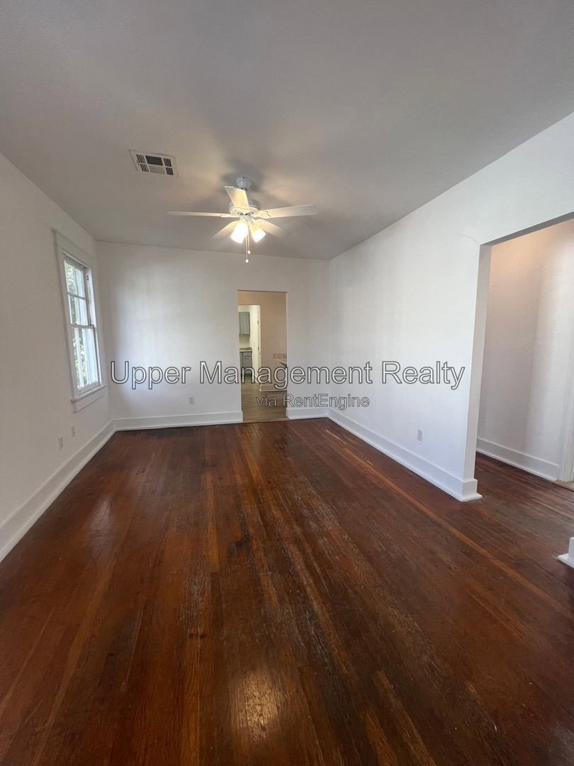 Gallery Image 6