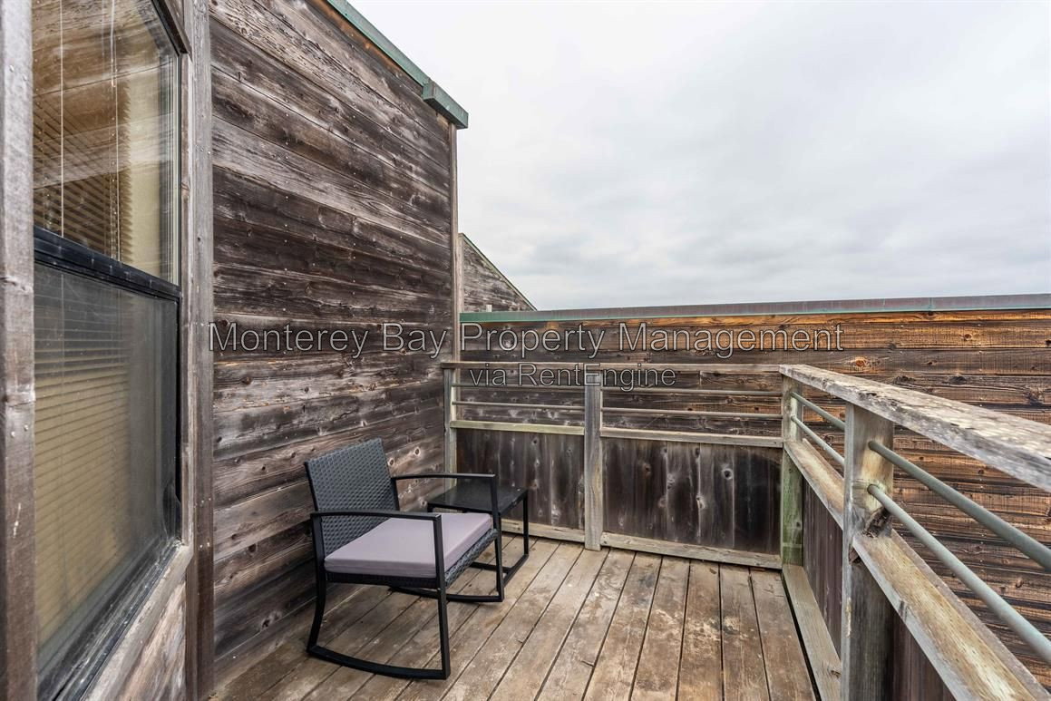 Gallery Image 17