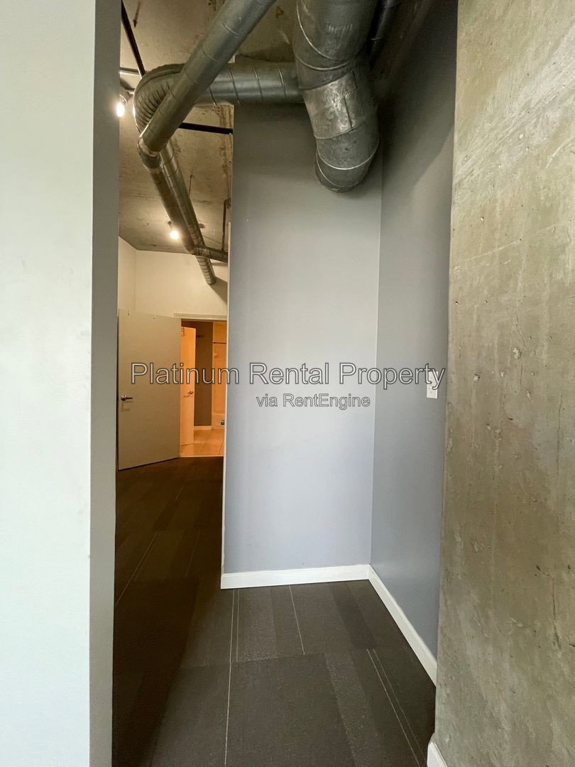 Gallery Image 17