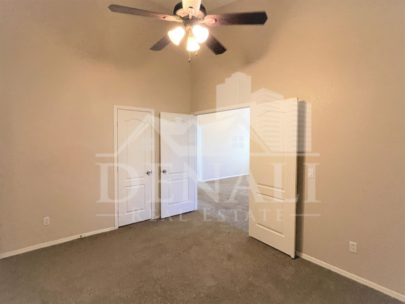 Gallery Image 20