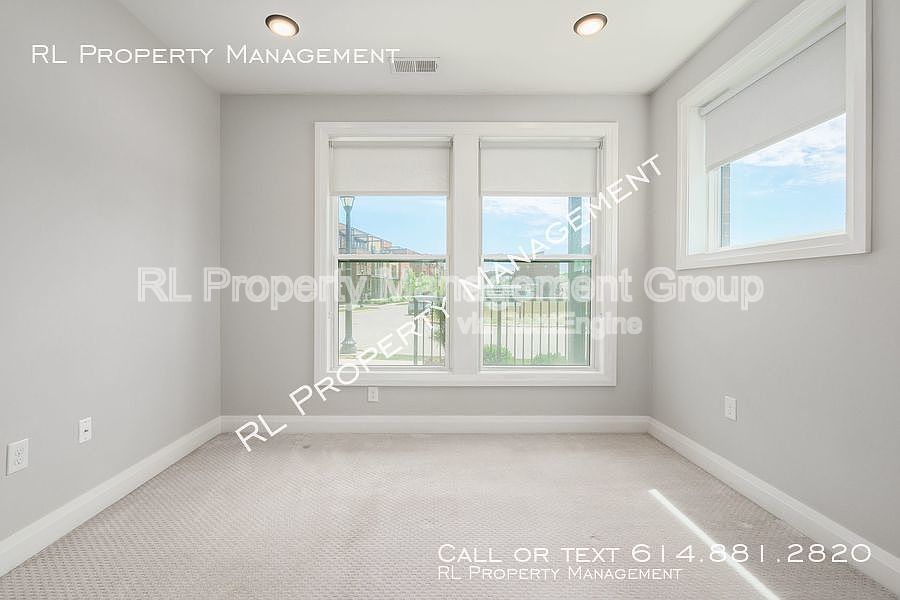 Gallery Image 18