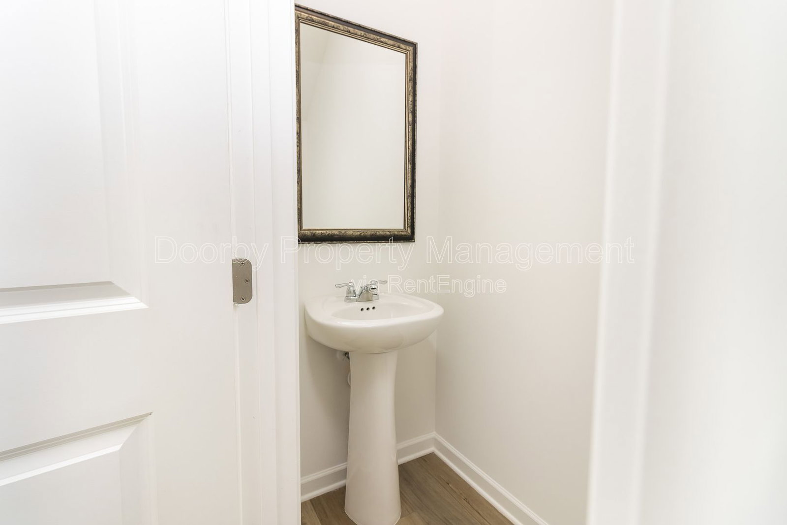 Gallery Image 19