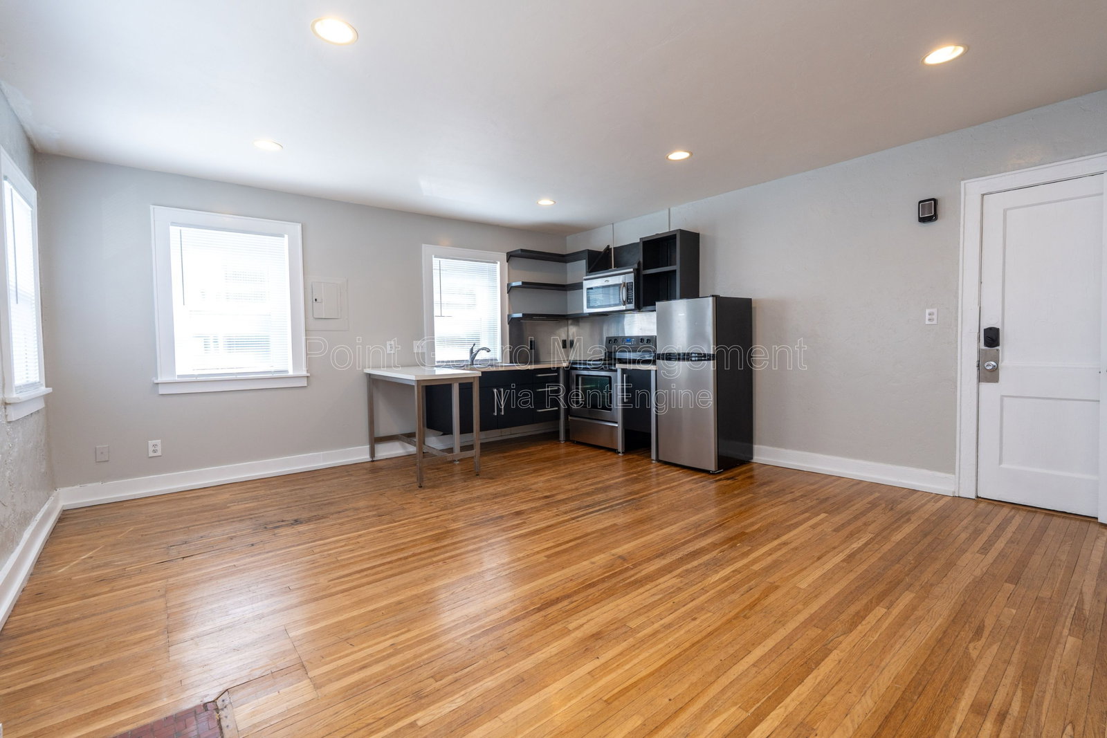 Gallery Image 0