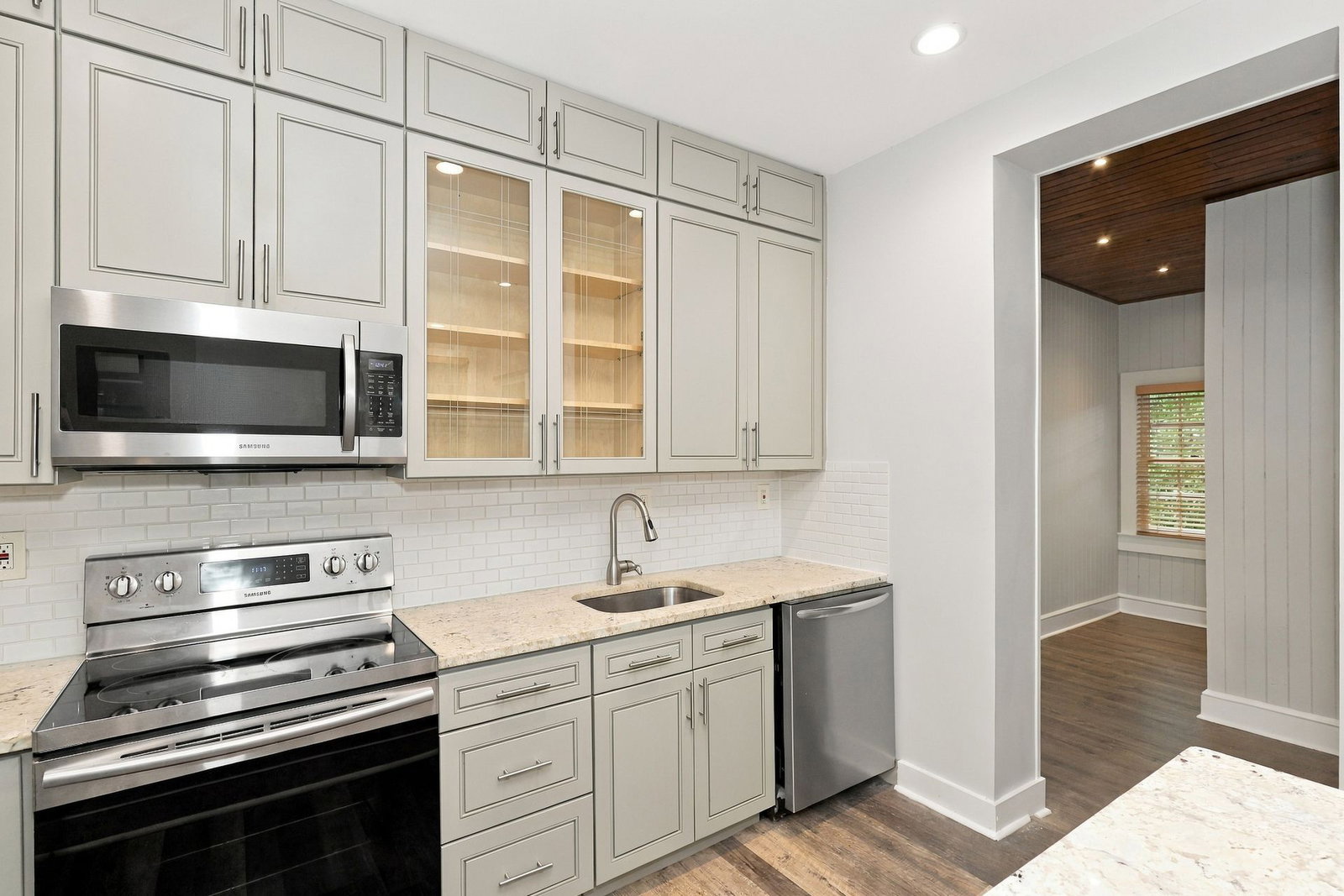 1 Bedroom Multi-Family Home – 149 Peachtree Circle Northeast #35, Atlanta, GA 30309