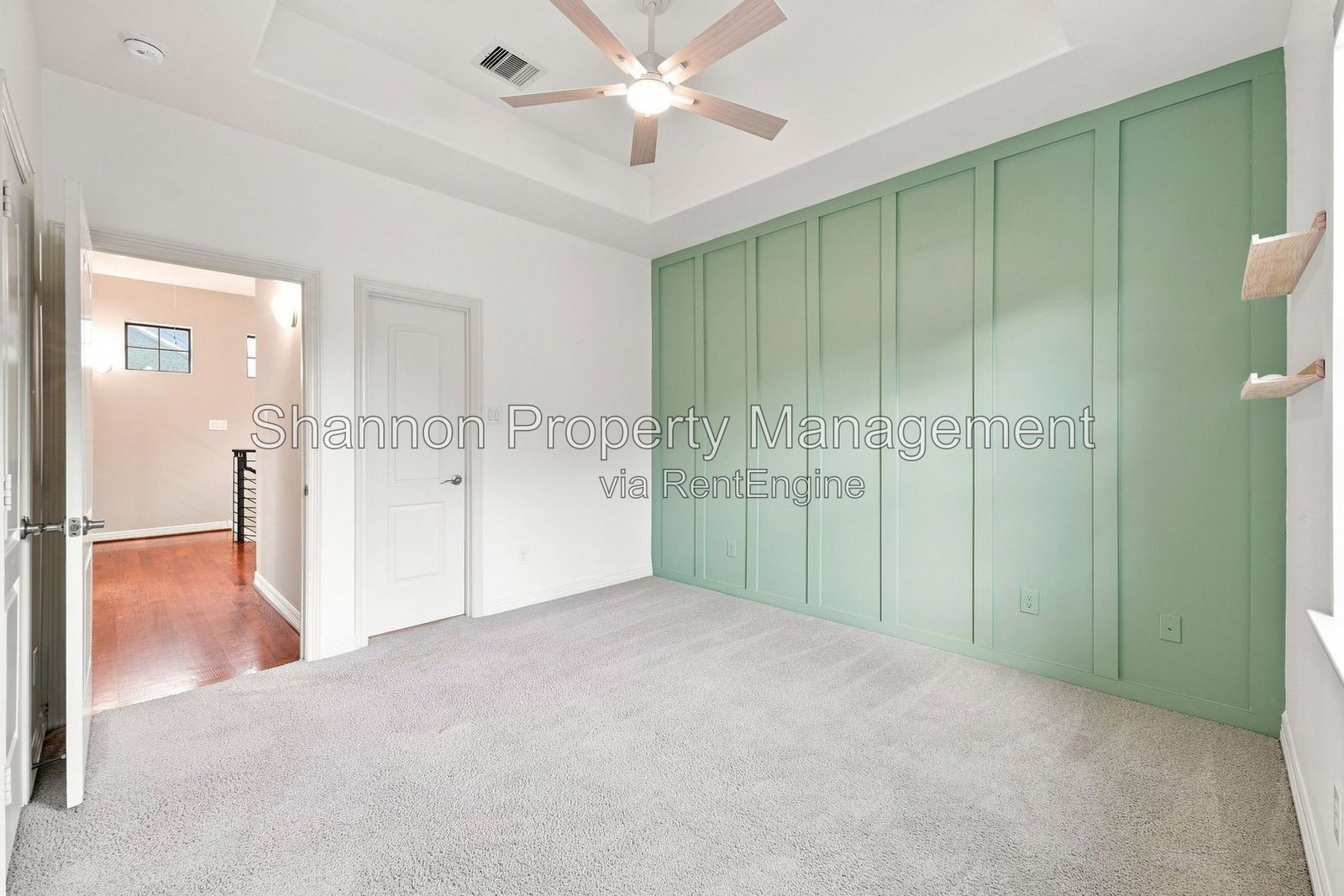 Gallery Image 33