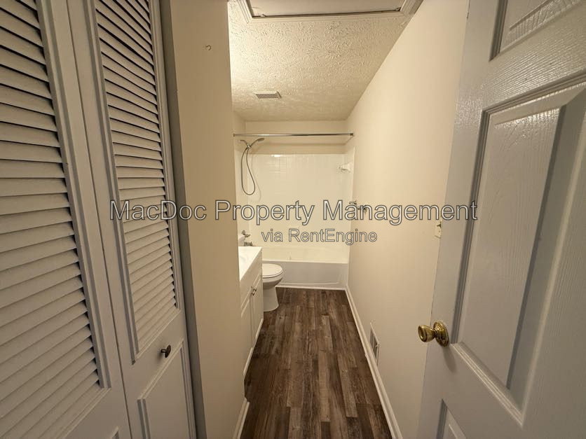Gallery Image 23