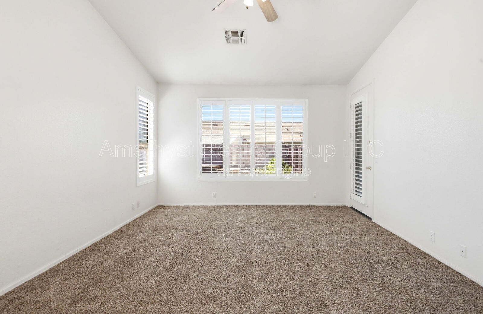 Gallery Image 36
