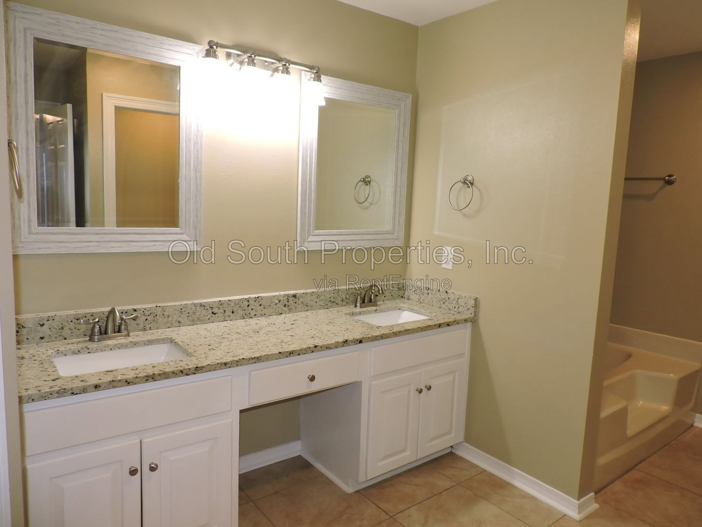 Gallery Image 16