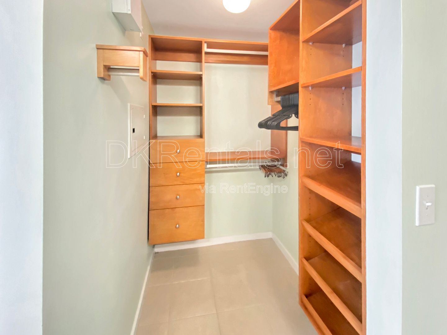 Gallery Image 16