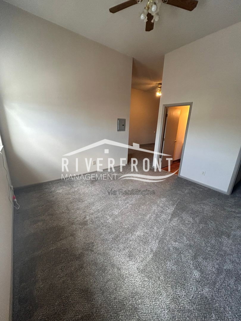 Gallery Image 14
