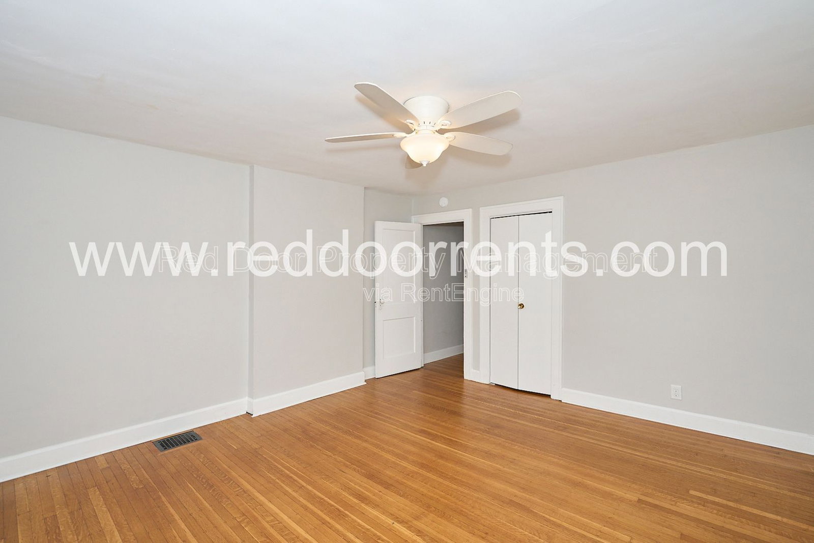 Gallery Image 17