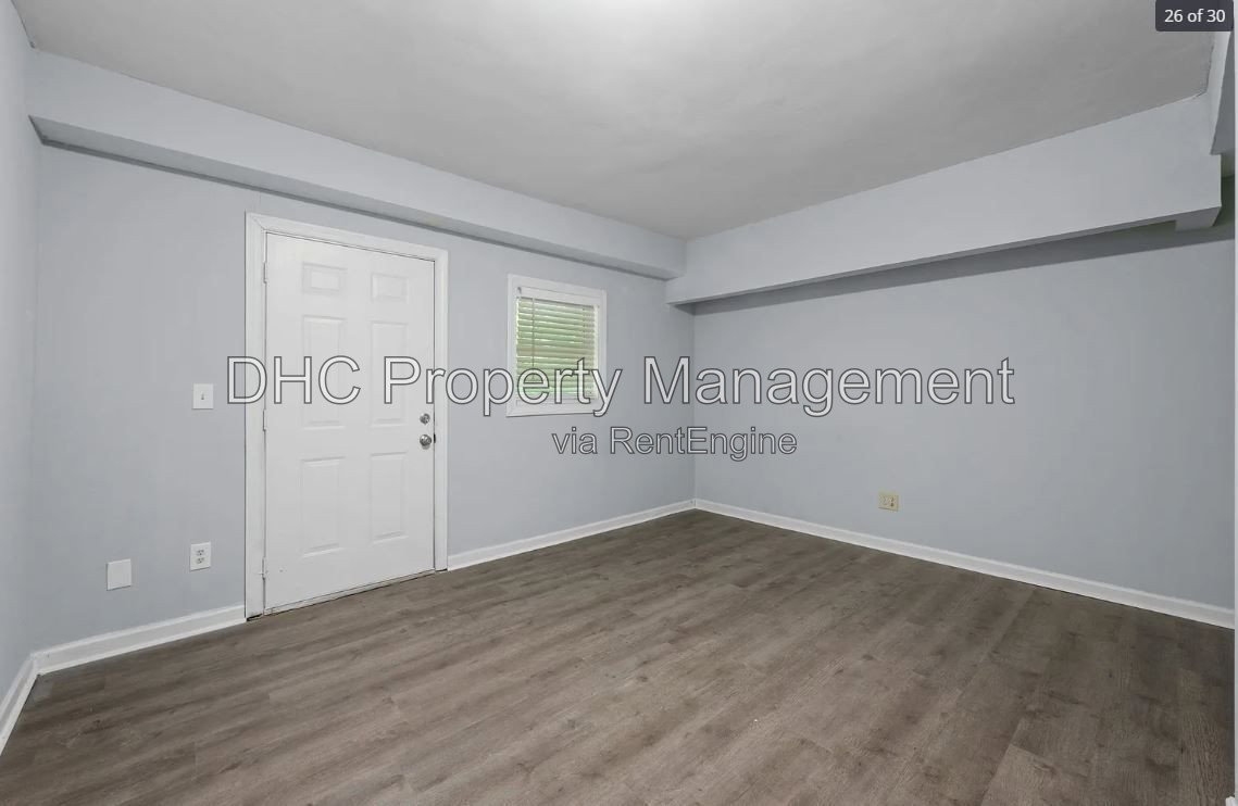 Gallery Image 19