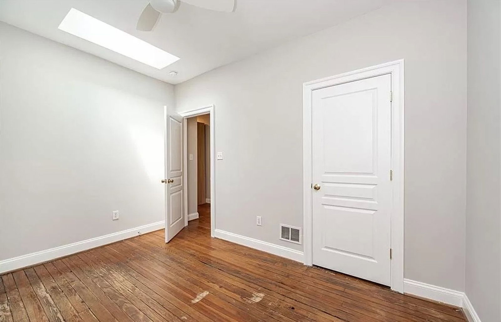 Gallery Image 19