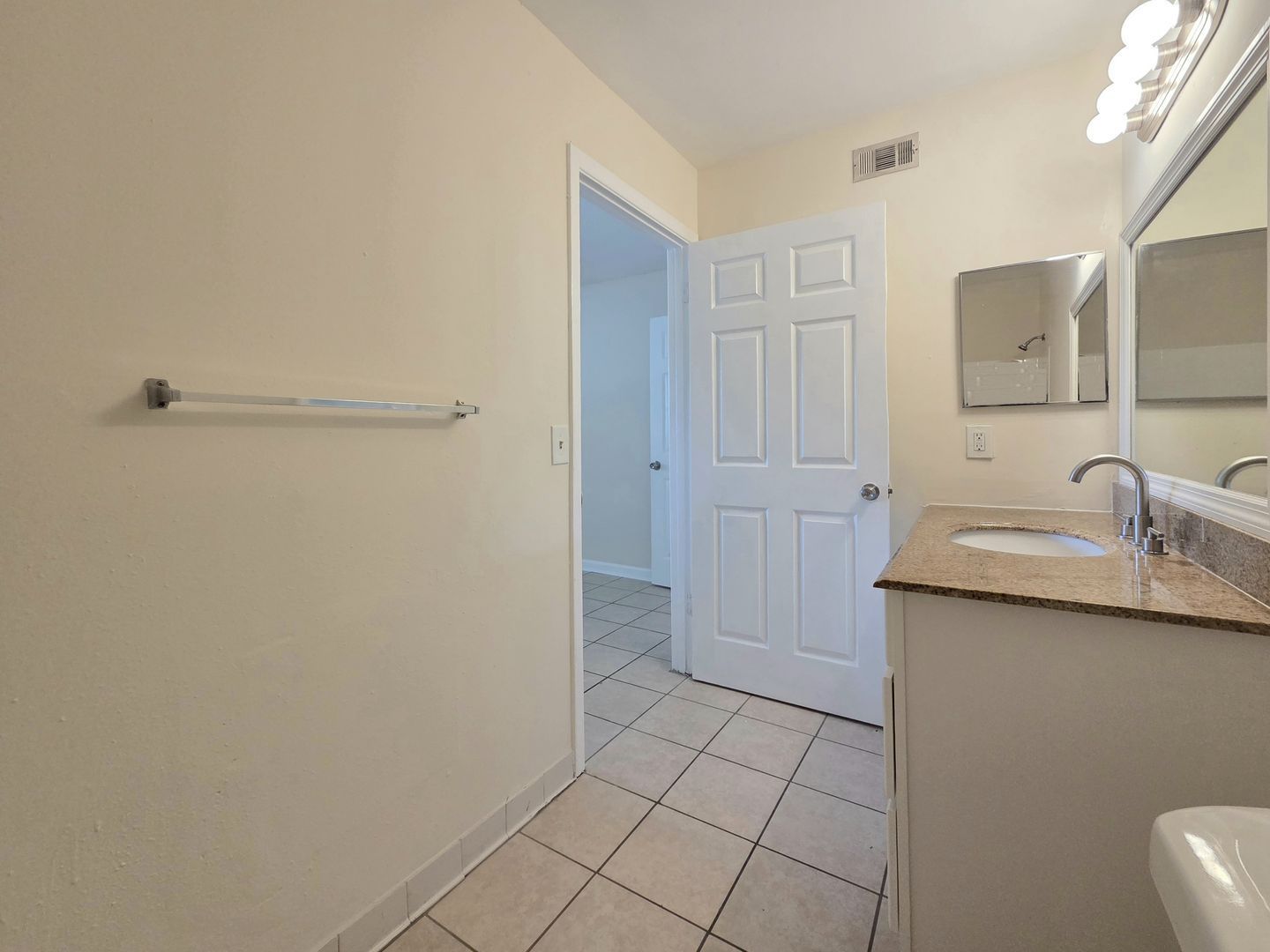 Gallery Image 16