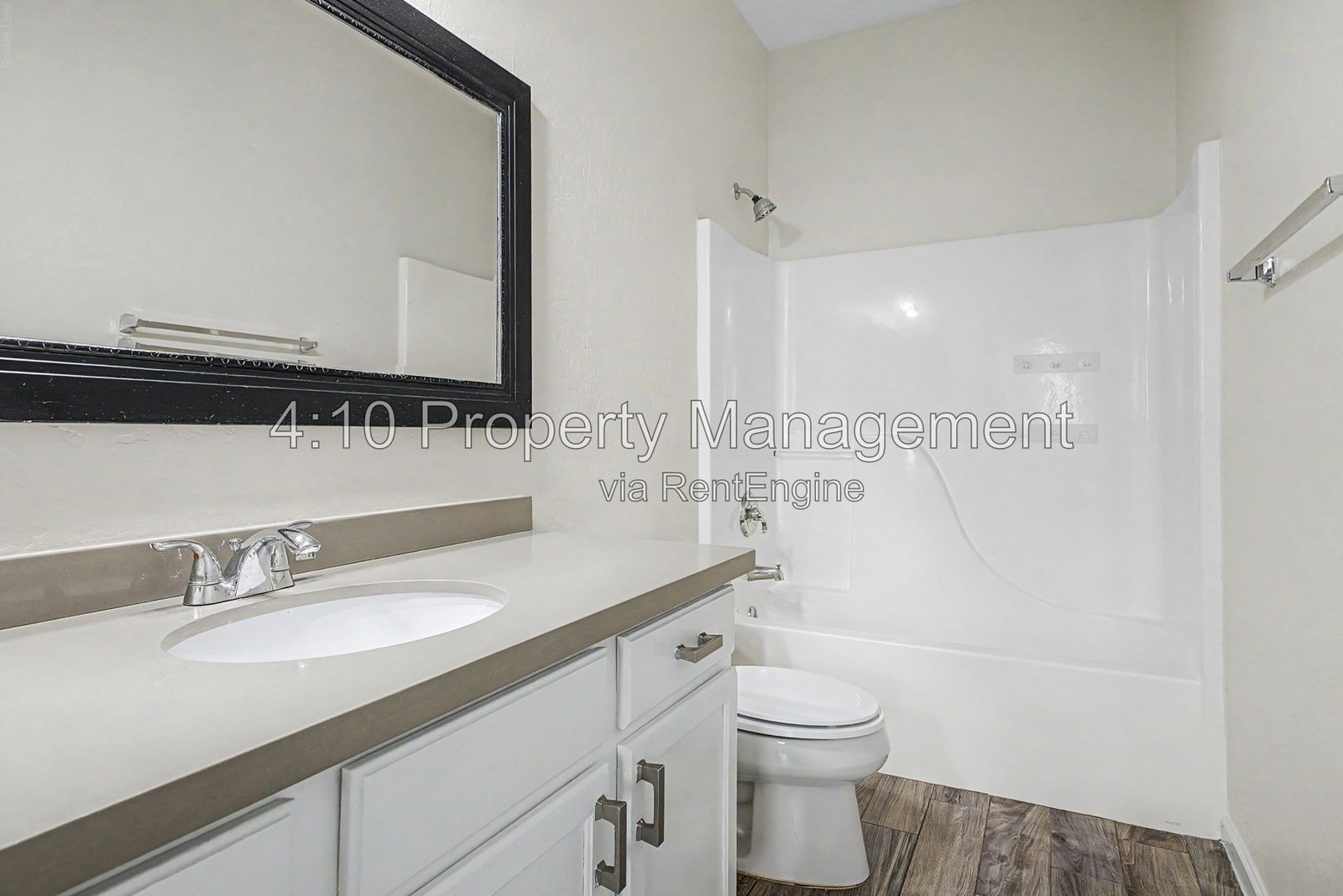 Gallery Image 25