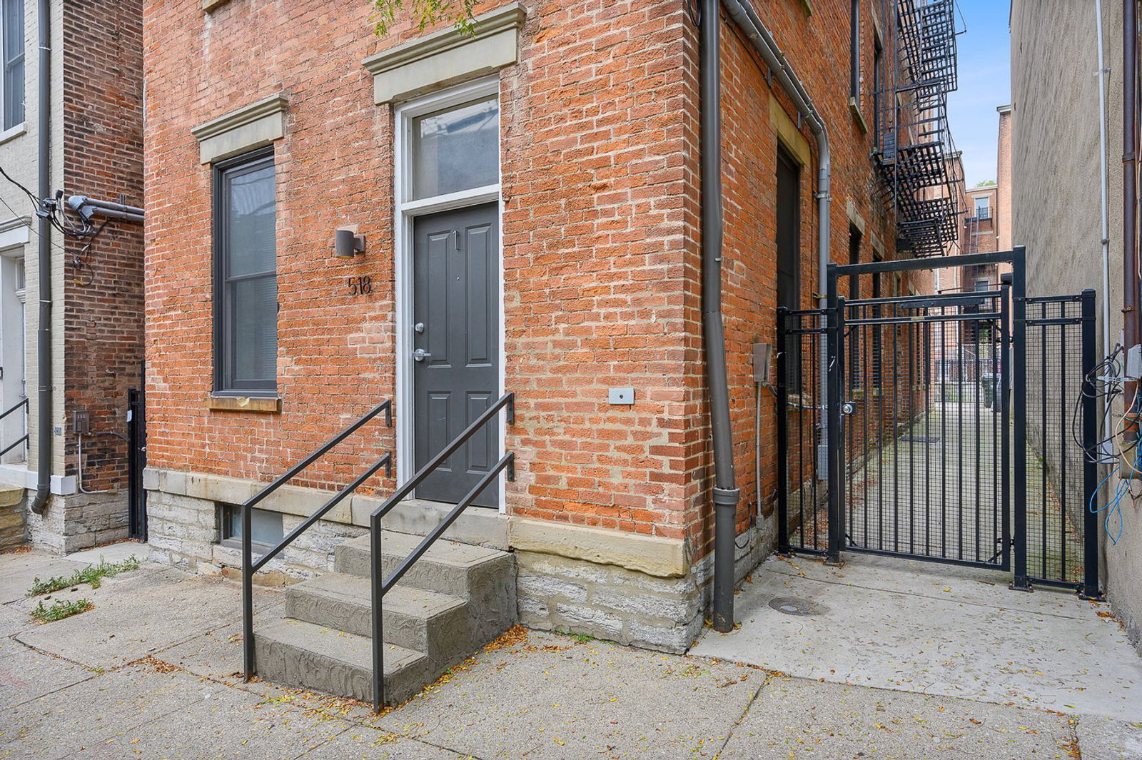 Gallery Image 1