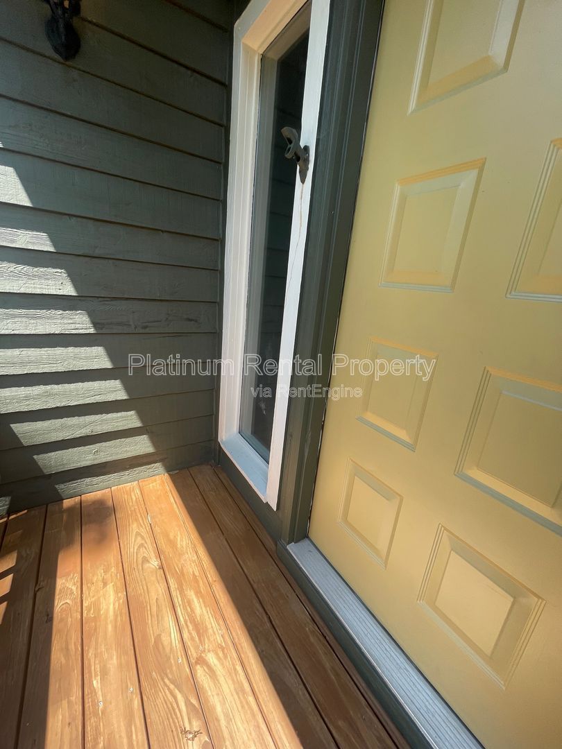 Gallery Image 38