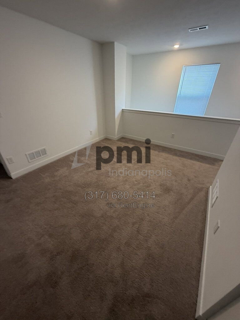 Gallery Image 33
