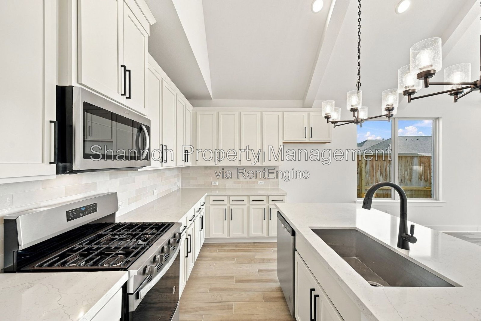 Gallery Image 17