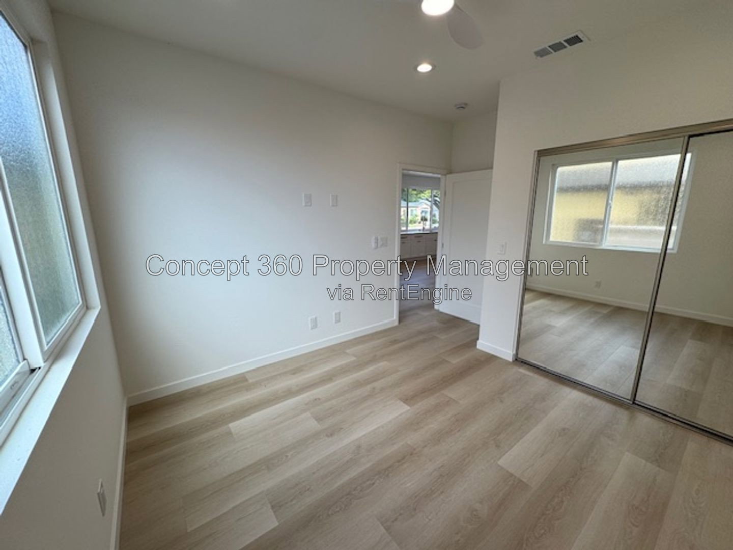 Gallery Image 30