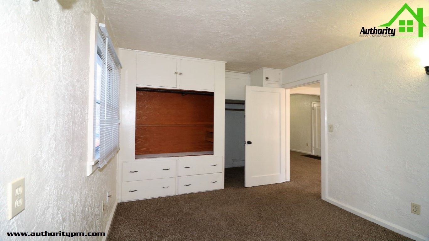Gallery Image 19
