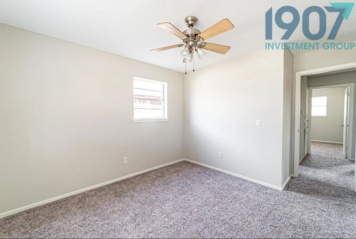Gallery Image 17