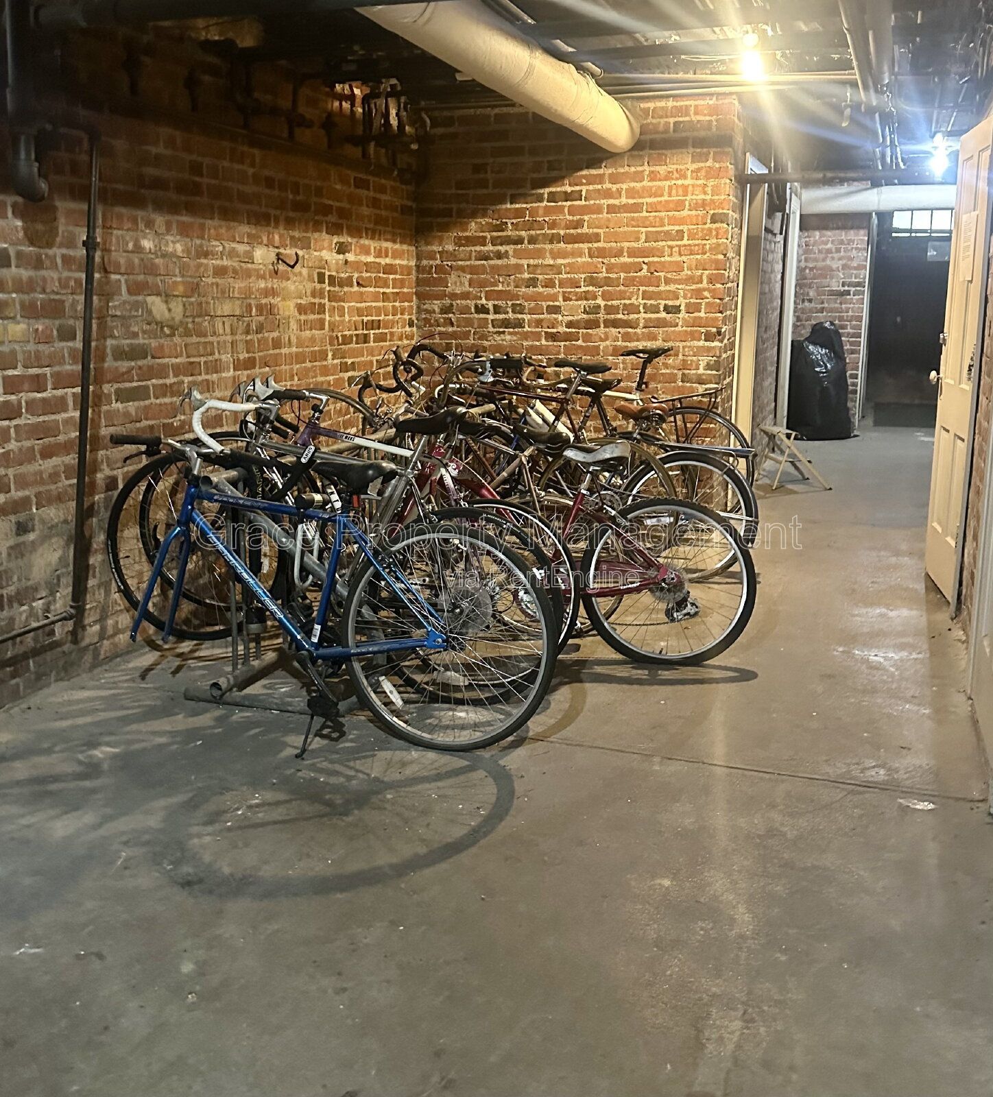 Gallery Image 17