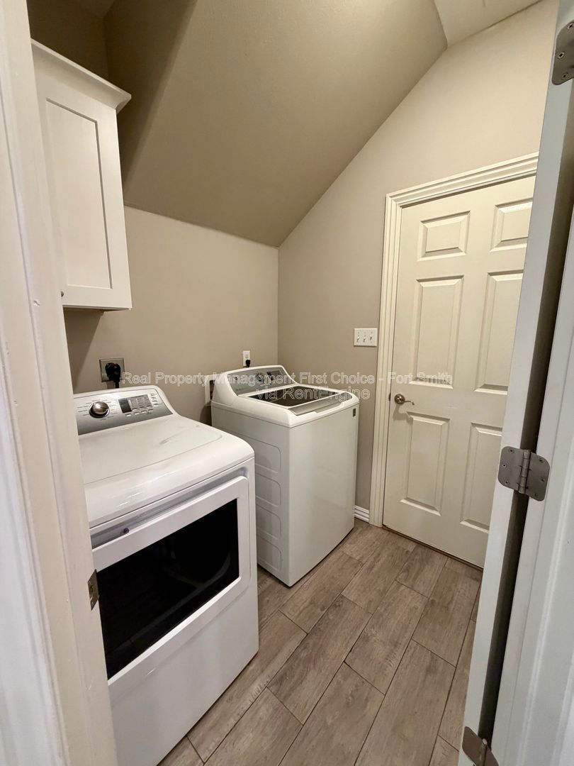 Gallery Image 8