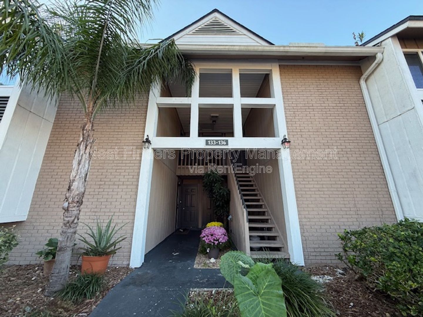 Gallery Image 0