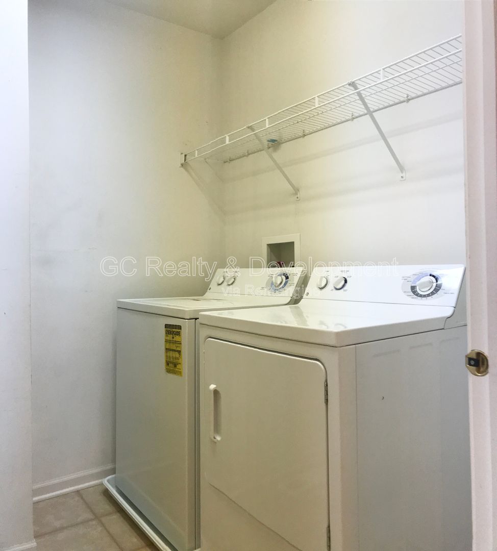 Gallery Image 19