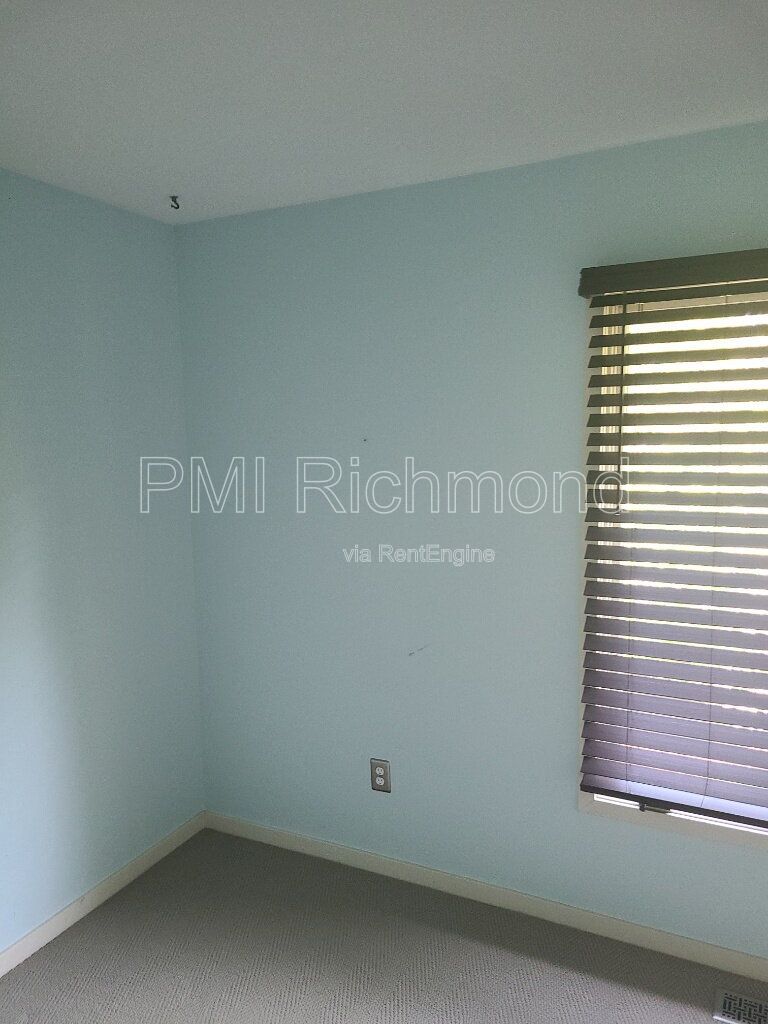 Gallery Image 22